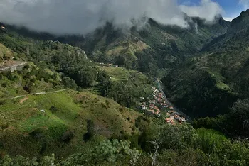 Levada da Serra de Água, Madeira hiking trail (L-SERRAAGUA)