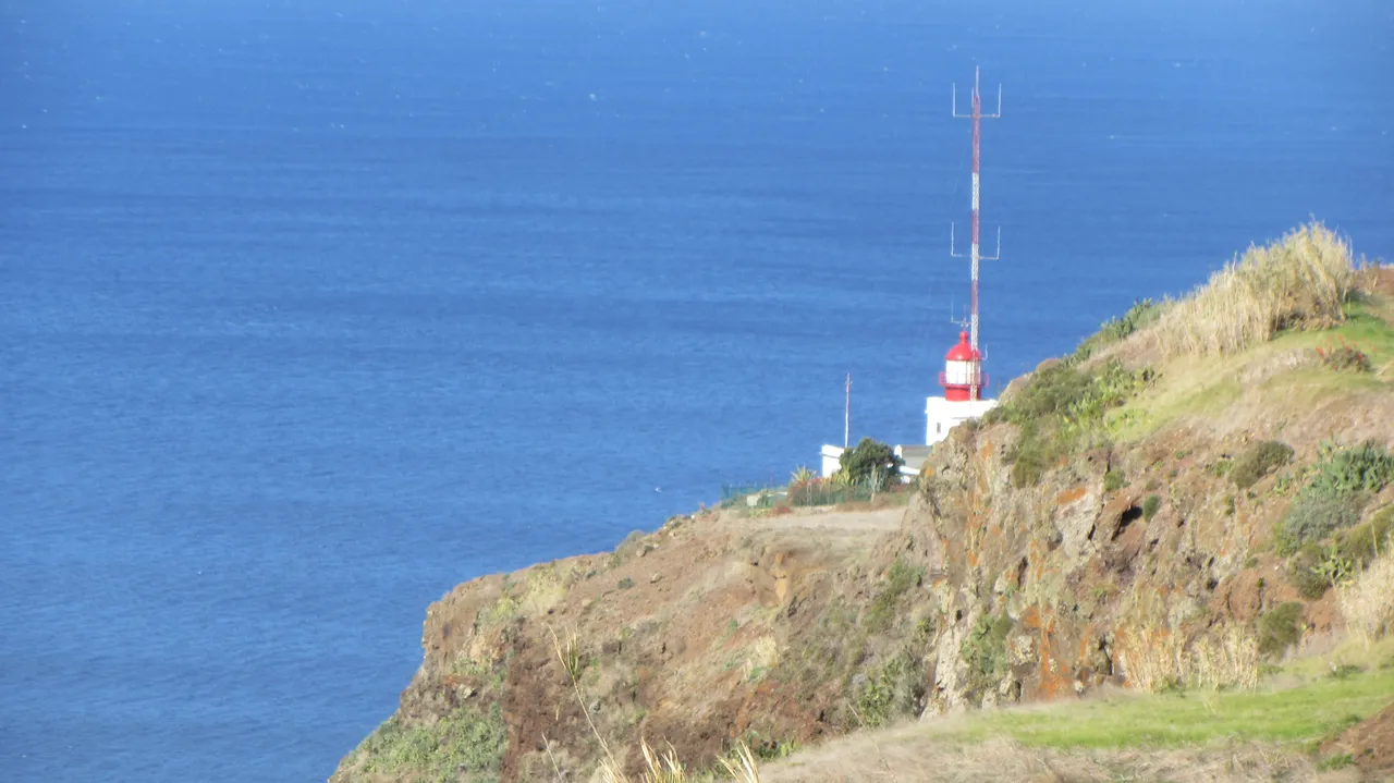 Miradouro do Fio ao Farol, Madeira hiking trail (V-PARGOFAROL)